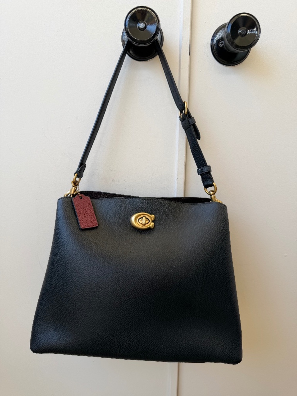 Coach Willow Shoulder Bag (C2621)